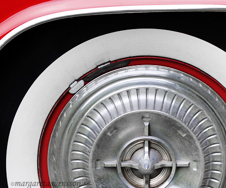 Detalj av hjulet på en Buick.